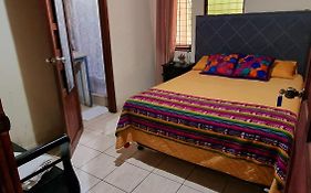 Azura Hotel Boutique